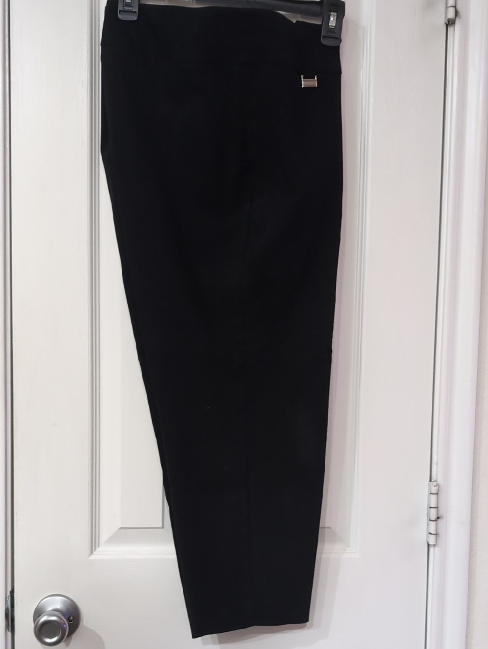 Women's Alfani Black Capri